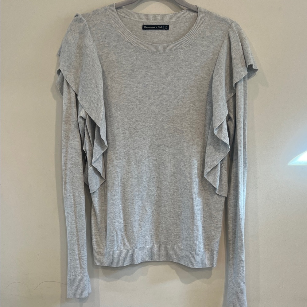 Abercrombie & Fitch Gray Ruffle Sweater Size S